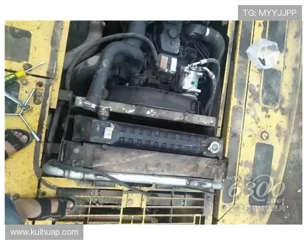 挖掘机节温器开启实验